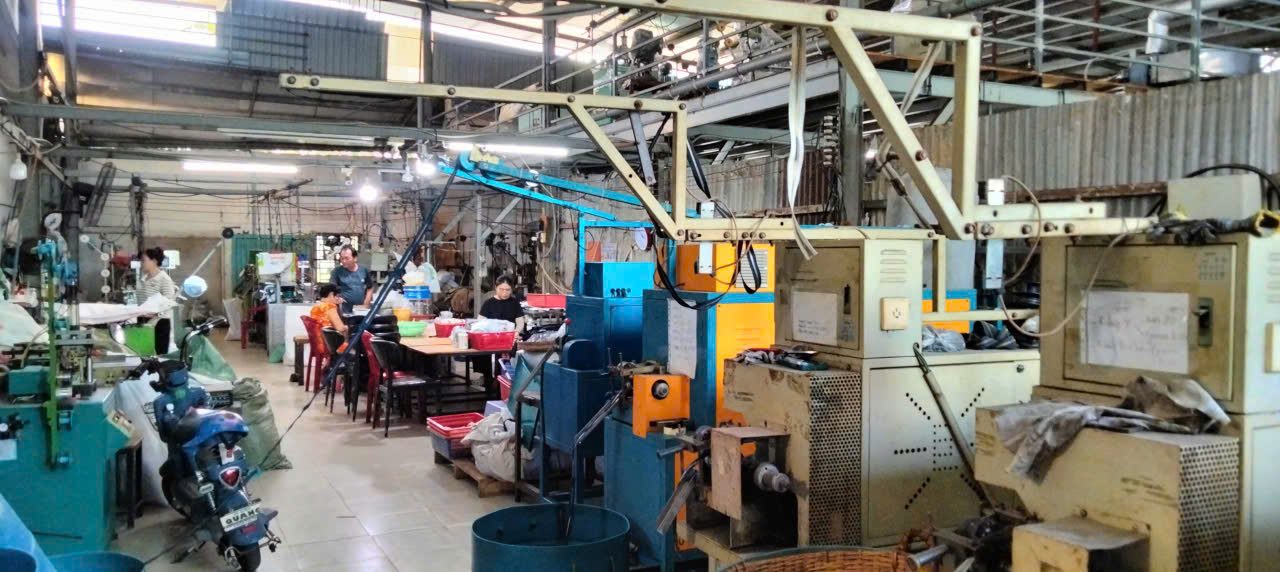 Toàn cảnh xưởng sản xuất dây khóa kéo Dương Long, Quận 12 TP.HCM